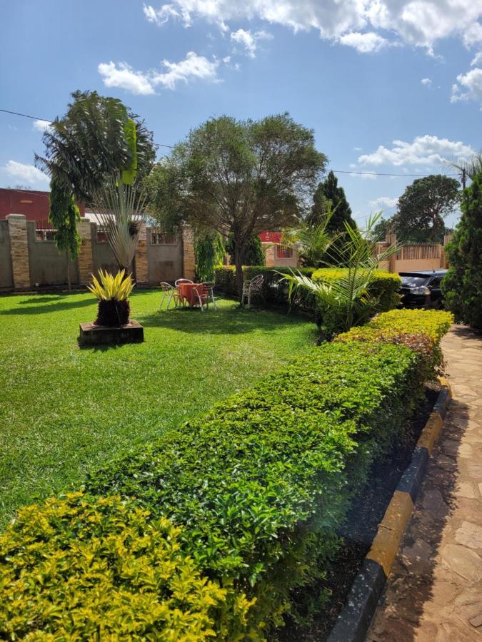 Glory Summit Hotel Hoima Exterior foto